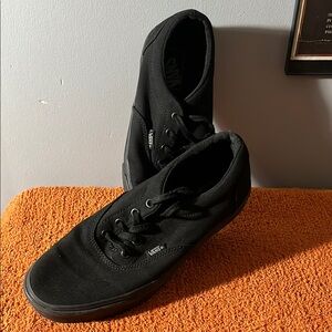 Vans Woman’s Black Canvas Shoes